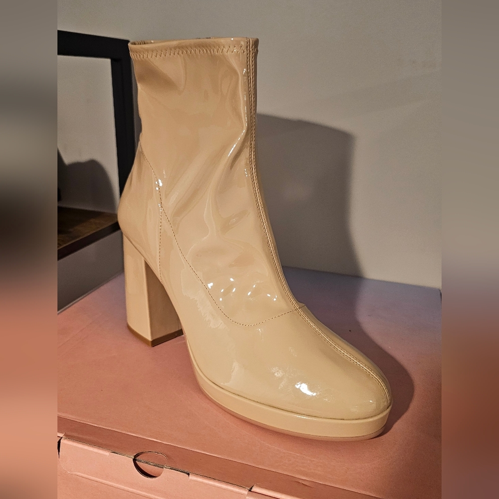 Chic Cream Heeled Boots for Women